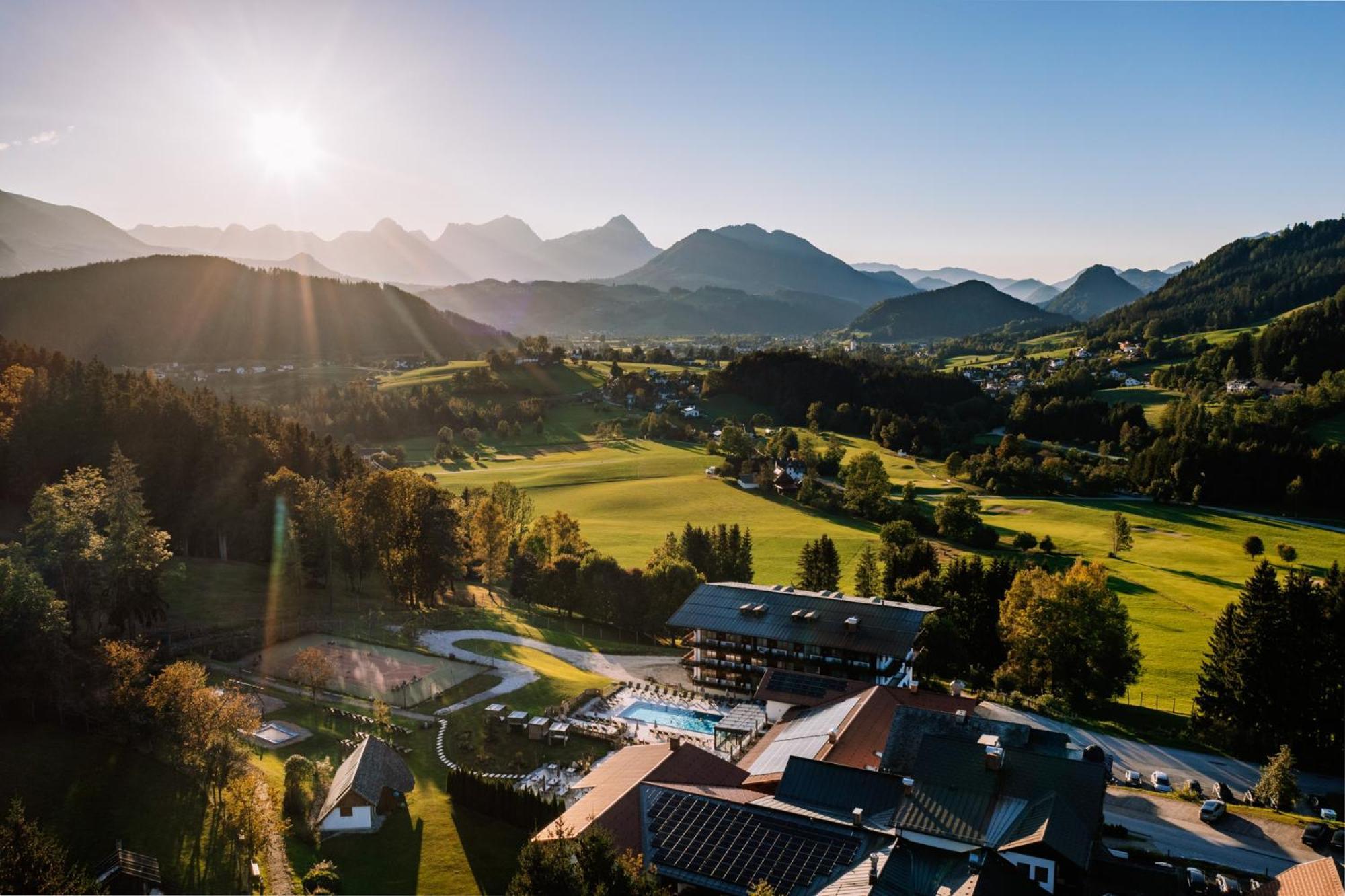Hotel Sperlhof Windischgarsten Eksteriør billede